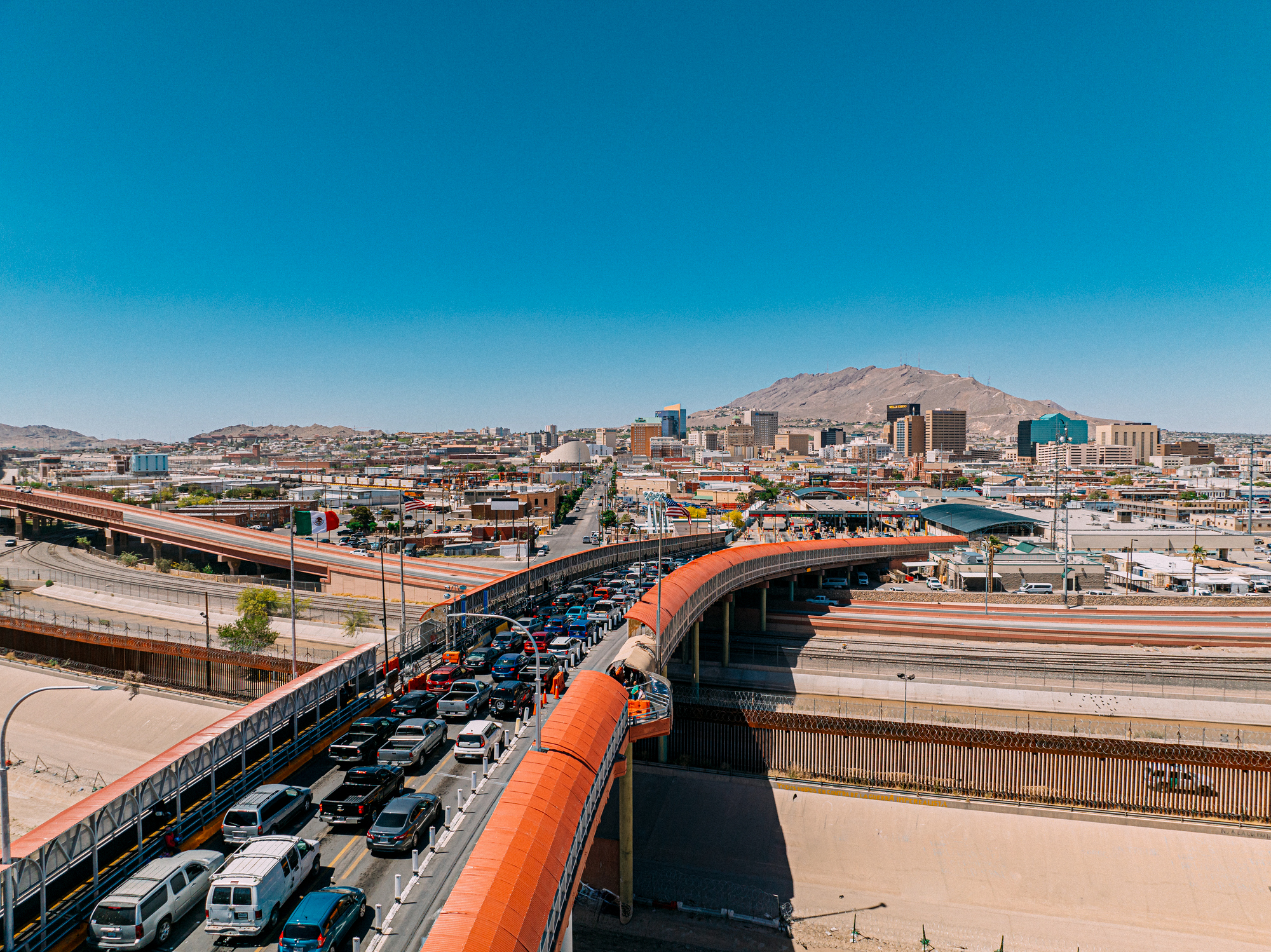 Cross border USA Mexico trucking on Nuevo Laredo bidirectional bridge.